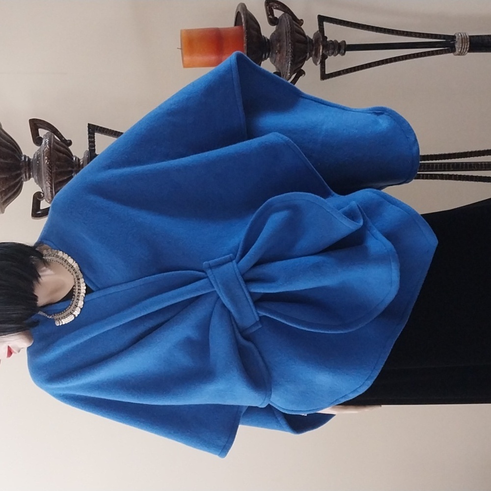 NWT Handmade Royal Blue Fleece Ruana Wrap with front closure.